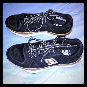 $⬇️ 🖤 DC Unilite Trainer Athletic Shoes Size 7 🖤